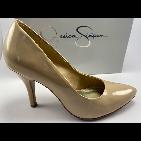 Jessica Simpson Nude Pointy Heels - Picture 5 of 7